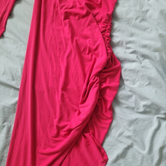 NEW LOVERS AND FRIENDS One Sleeve Midi Dress in Red Size M - Picture 5 of 6
